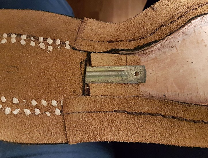 11-leather-reinforced-shank