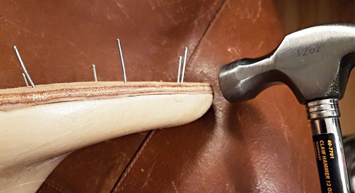 13-Outsole-trimmed