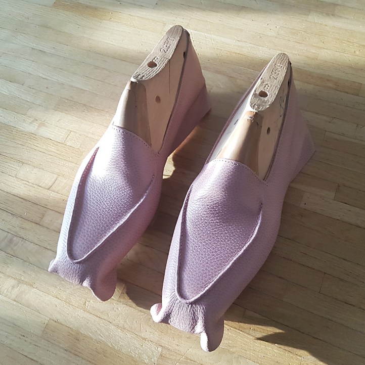 06 attached lining.jpg